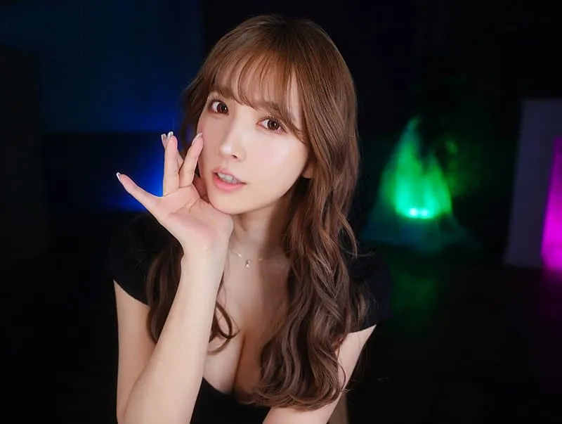 Yua mikami và những chuyện bốc lửa gạ quan hệ nhẹ nhàng