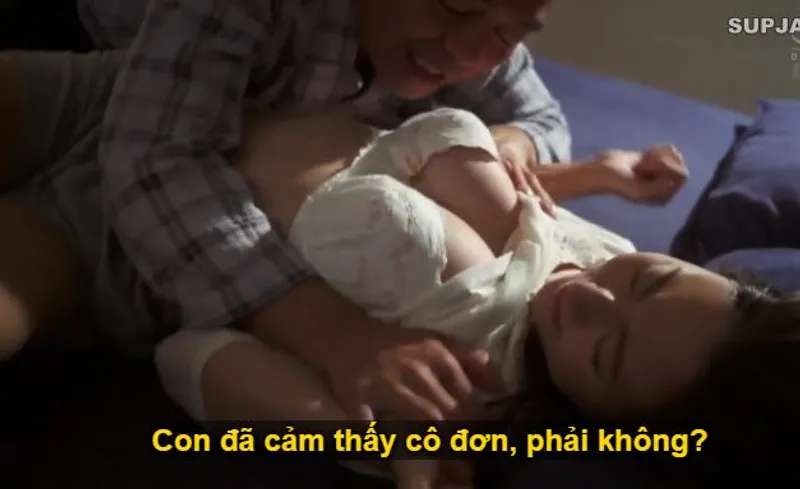 Thấy con trai mãi mê công việc để người yêu của con trai cô đơn, bố gã chồng làm liều đè chịch con dâu